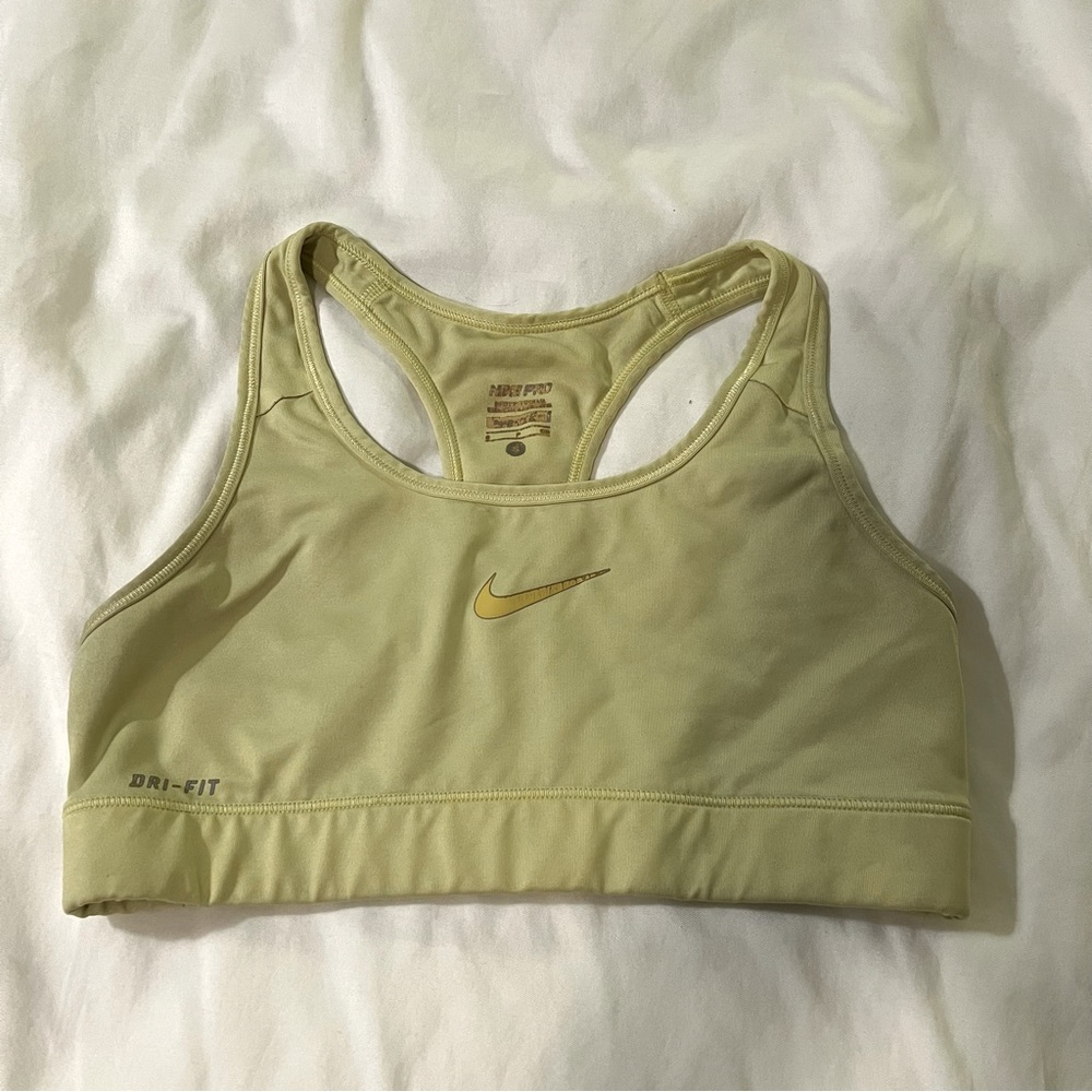 Women’s Nike Dri-Fit Sports Bra